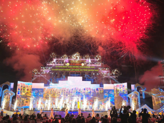  Tổ chức lễ hội văn hóa – sự kiện quốc gia và quốc tế: Giải pháp toàn diện từ Cosmo Entertainment