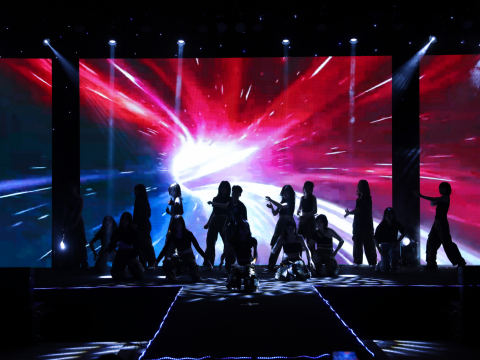 PROM NIGHT KIM LIÊN