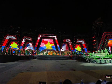 NHỮNG NHỊP CẦU VƯƠN TỚI TƯƠNG LAI