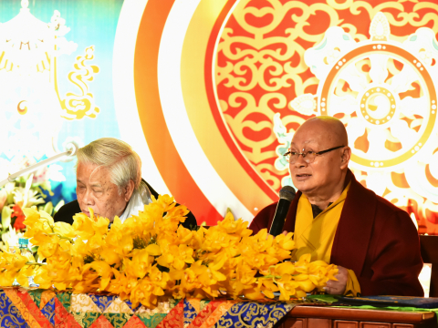 ĐÊM THƠ NGUYÊN TIÊU CHÙA HƯƠNG 2025