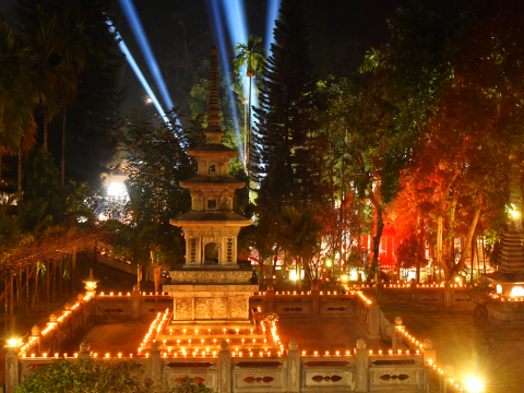 ĐÊM THƠ NGUYÊN TIÊU CHÙA HƯƠNG 2025