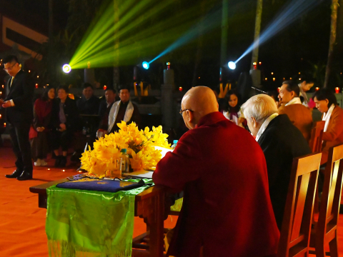 ĐÊM THƠ NGUYÊN TIÊU CHÙA HƯƠNG 2025